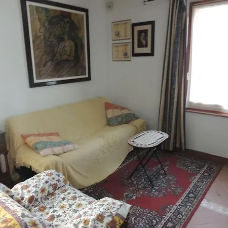 Apartment Casa Campagna Con Cavalli Pellegrino Parmense